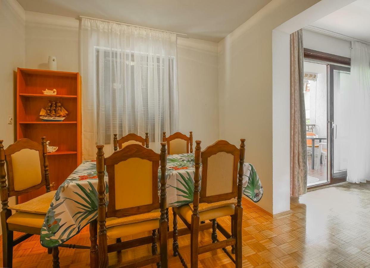 Kika B4+1 Apartment *
